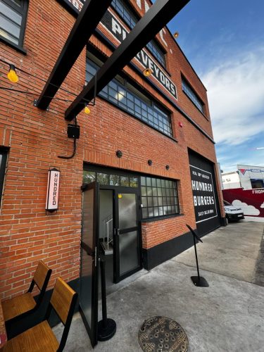 HUNDRED BURGERS-OBRADOR (2)